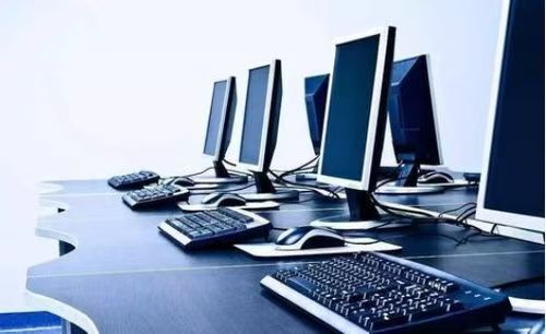 The Evolution of Human-Computer Interaction: From Keyboards to Brain-Computer Interfaces